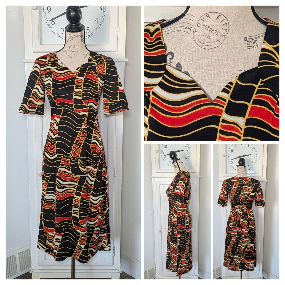 Vintage 1970s Graphic Statement Dress
